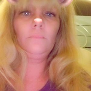 Meet your Posher, Sandy